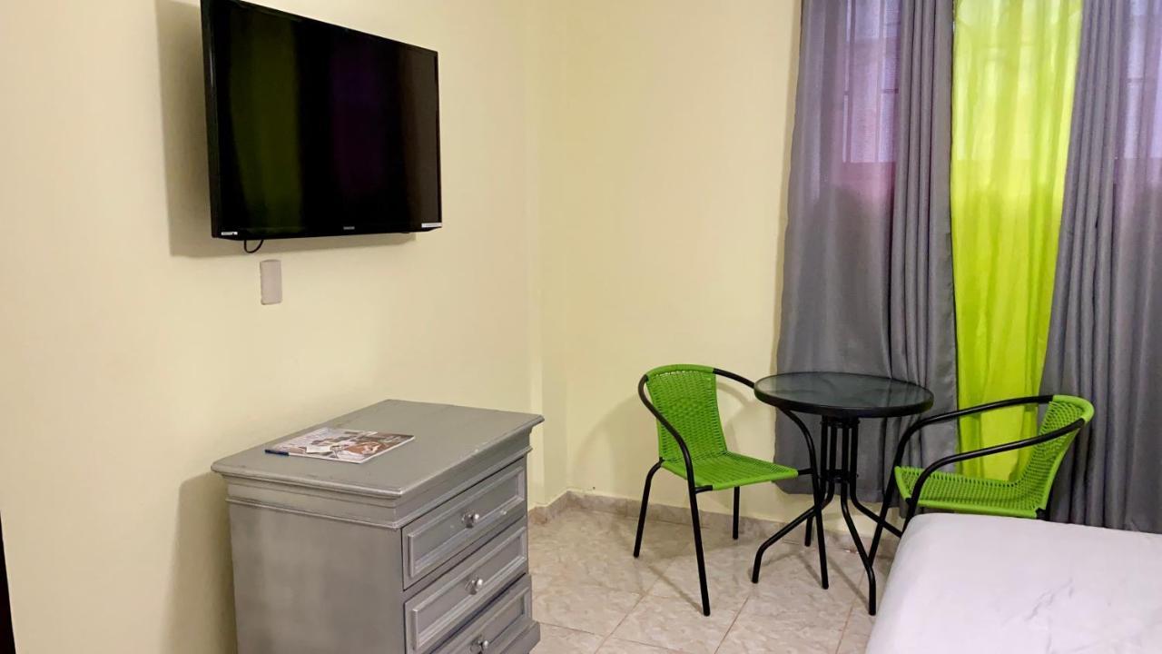 Hotel Maria Bonita Higueey エクステリア 写真