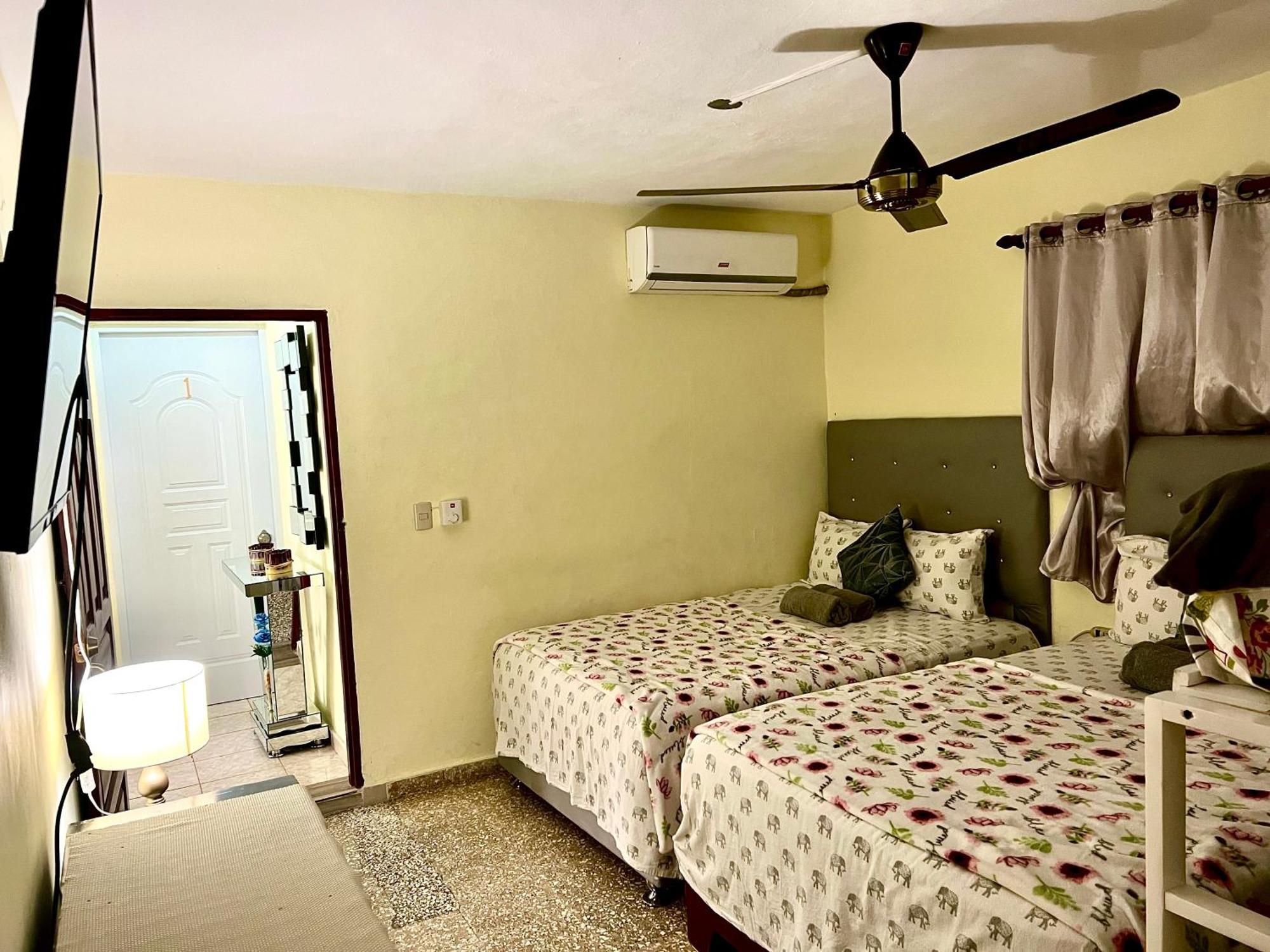 Hotel Maria Bonita Higueey エクステリア 写真